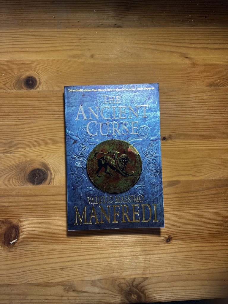 The Ancient Curse, Valerio Massimo Manfredi [Used:Fair][Softback]