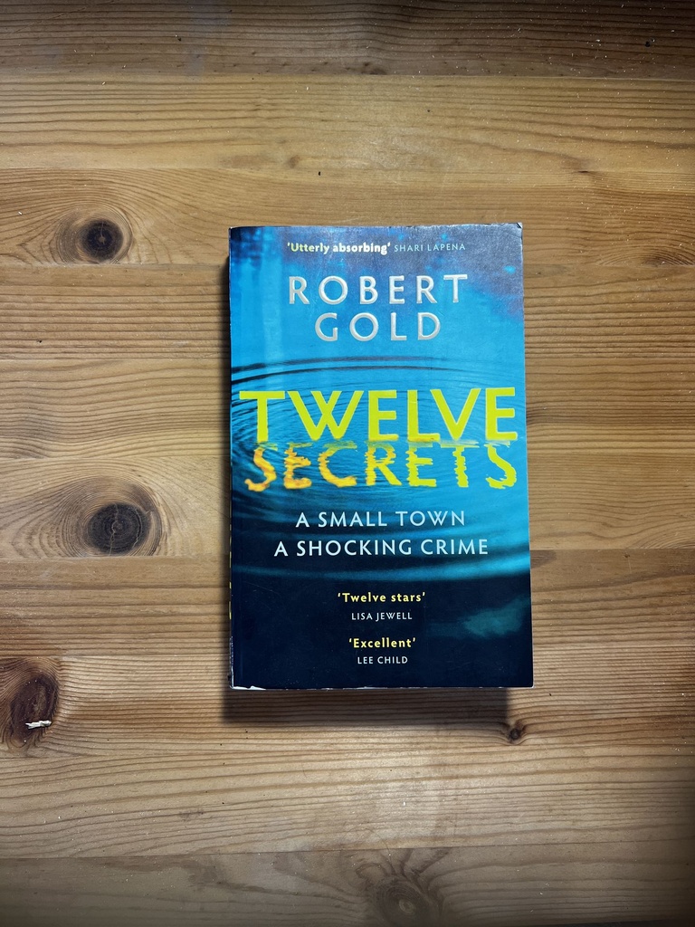 Twelve Secrets Robert Gold [Used - Good] [Softcover]