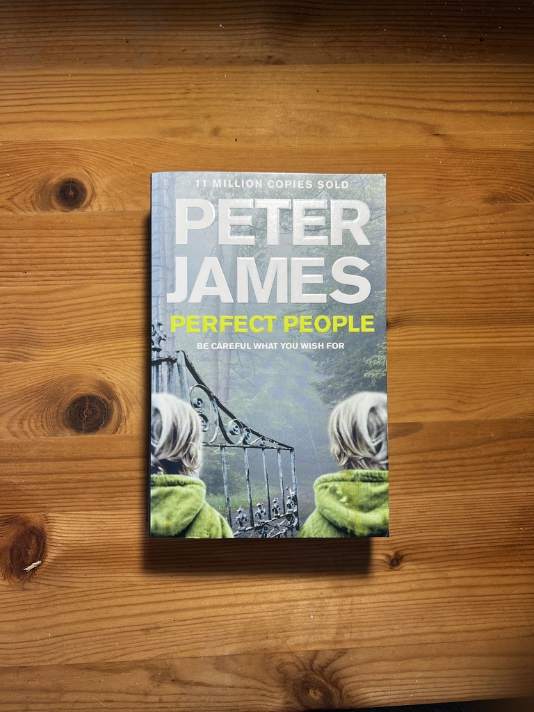 Perfect People James, Peter [Used - Very Good] [Softcover]